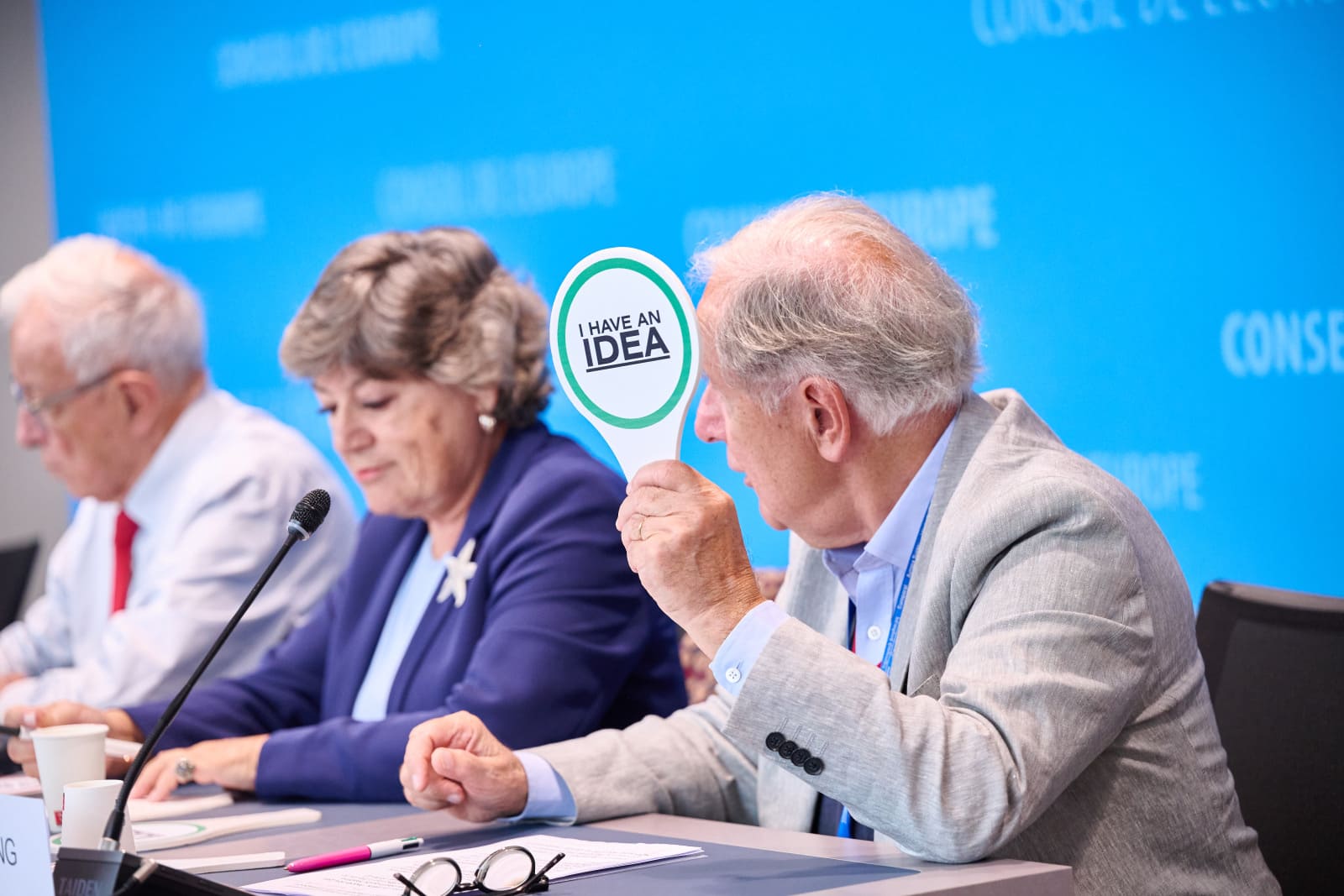 Glimpse from the conference